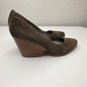 Eileen Fisher Hawk Olive Green Suede Block Heel Size 7